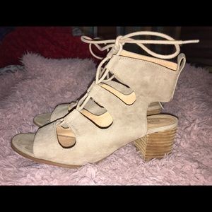 Short, open heels